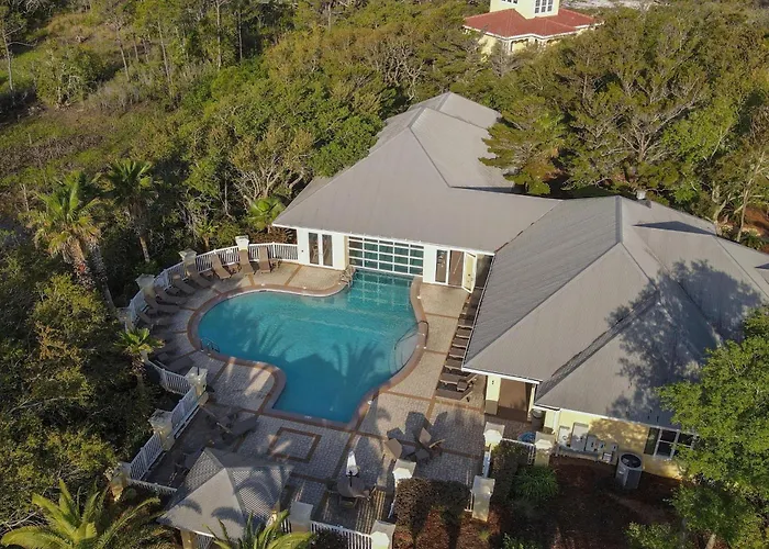 Holiday home Sara's Saving Grace At Martinique *